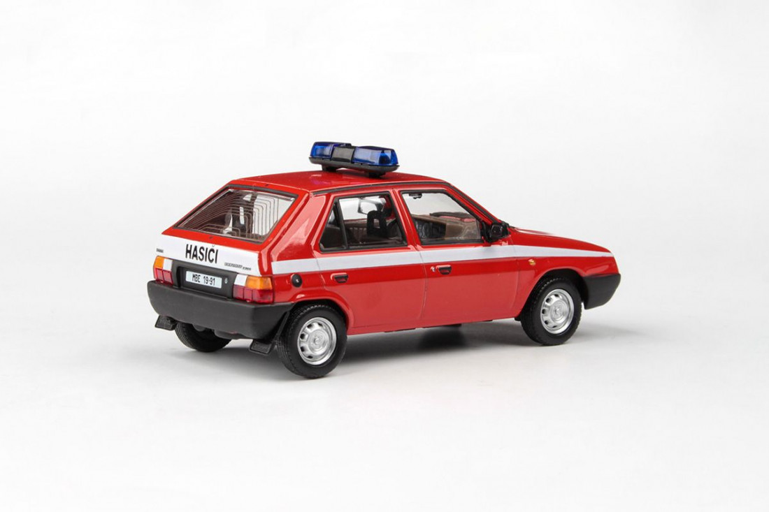 Škoda Favorit 136L (1988) 1:43 - Hasiči