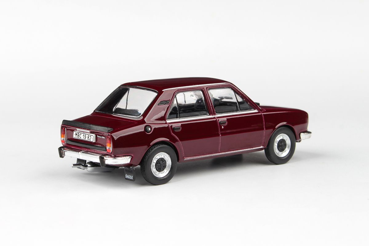 Škoda 120L (1982) 1:43 - Červená Maron